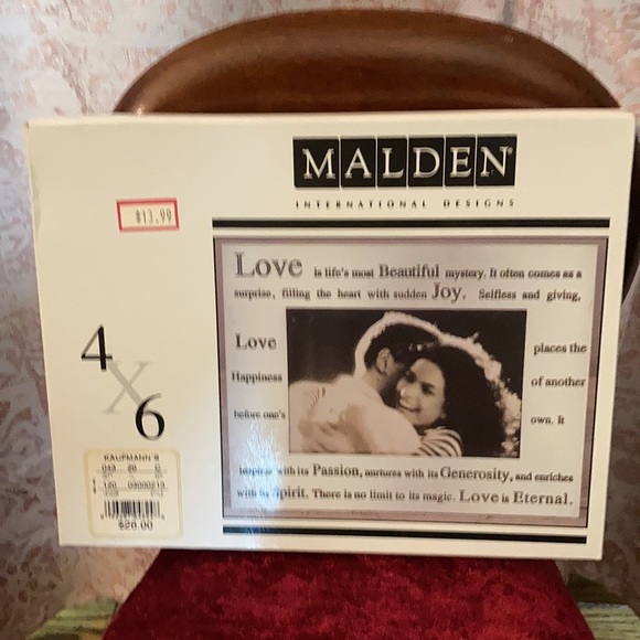 3 piece lot for one price vintage picture frames new in box unused by Malden 4x6 - Picture 8 of 10